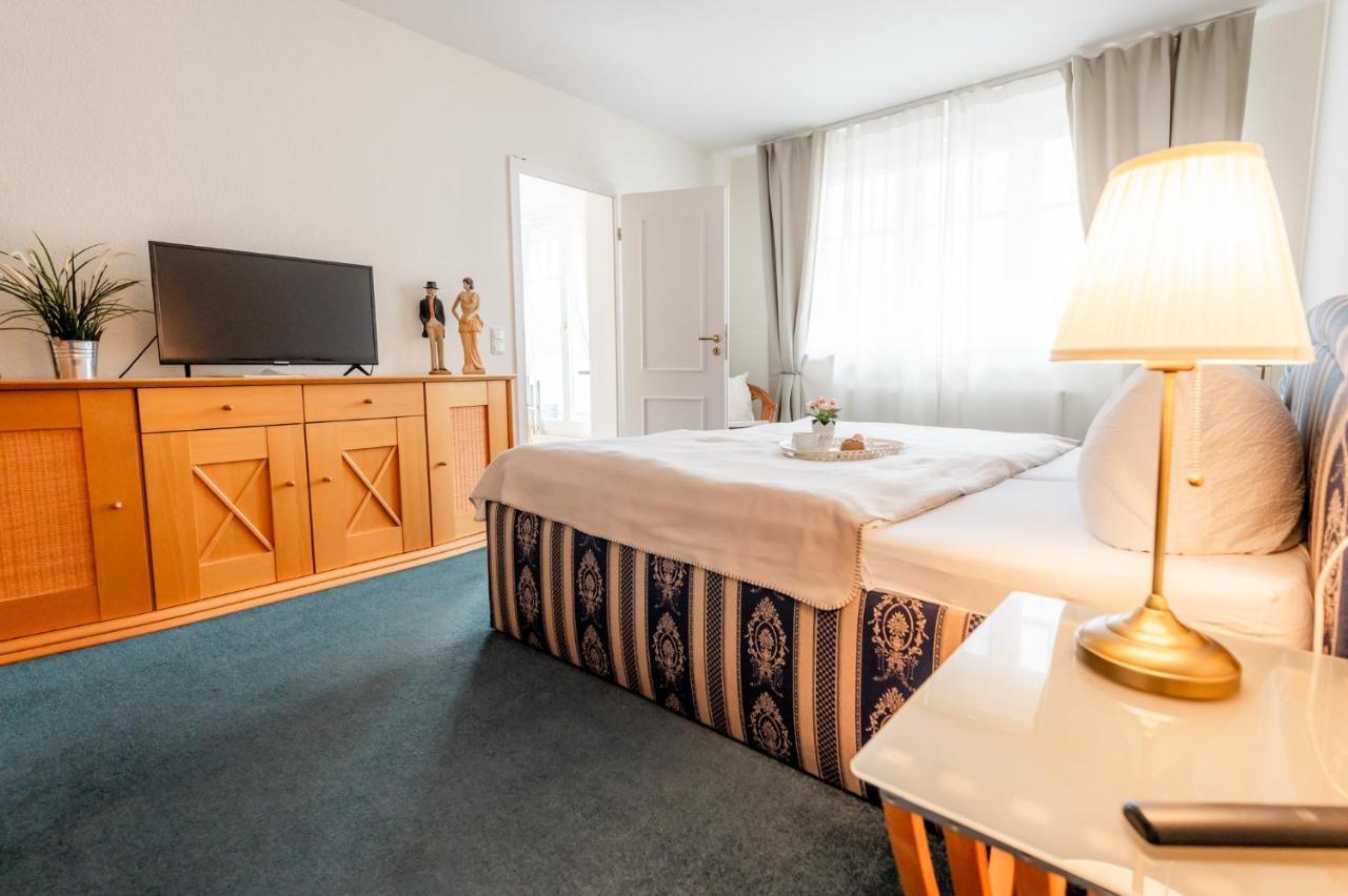 Villa Duene Mit Grosser Sonnenterrasse, Kamin, Wlan Und Tiefgarage Fuer 2-4 Personen Kuehlungsborn Ngoại thất bức ảnh