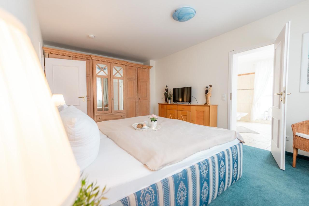 Villa Duene Mit Grosser Sonnenterrasse, Kamin, Wlan Und Tiefgarage Fuer 2-4 Personen Kuehlungsborn Ngoại thất bức ảnh